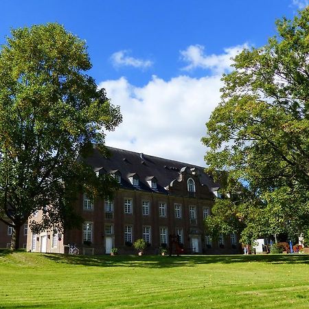 Kloster Langwaden Grevenbroich Extérieur photo
