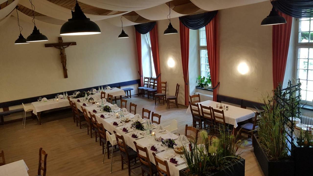 Kloster Langwaden Grevenbroich Extérieur photo